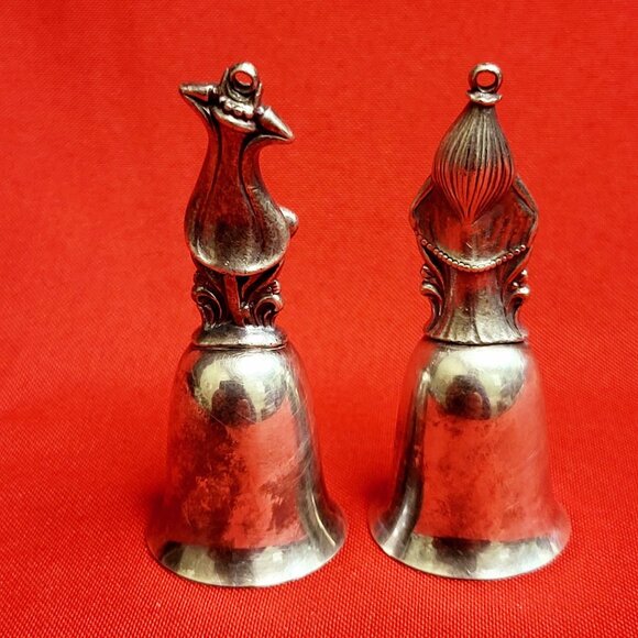 Reed & Barton 12 Days of Christmas Bells Silverplated Set of 2 - Picture 5 of 11